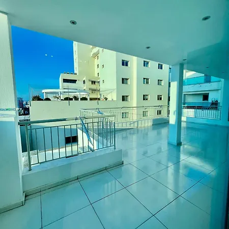 Appart hôtel Aphrodite Plaza Larnaca