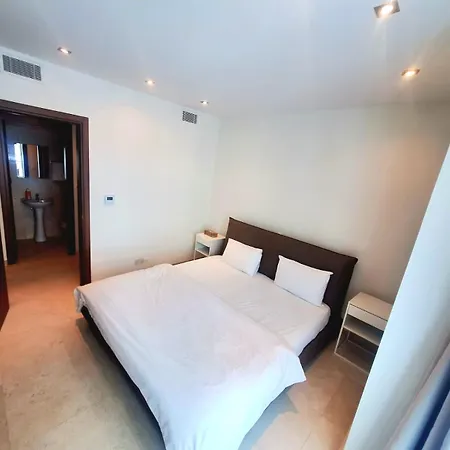 Aphrodite Plaza Appart hôtel