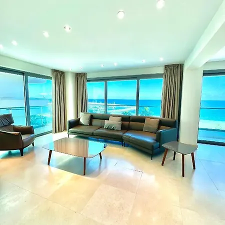 Appart hôtel Aphrodite Plaza 4*