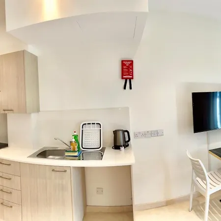 Aphrodite Plaza Lejlighedshotel