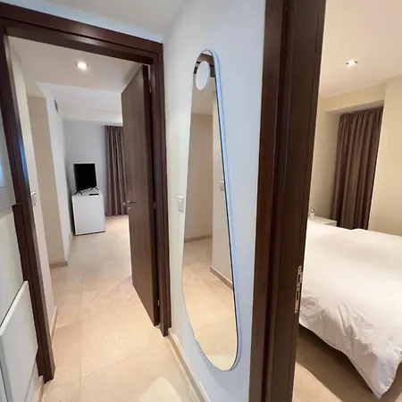 Aphrodite Plaza 4*