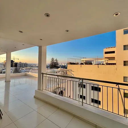 Aparthotel Aphrodite Plaza 4*