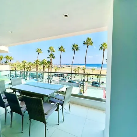 公寓式酒店 Aphrodite Plaza 4*