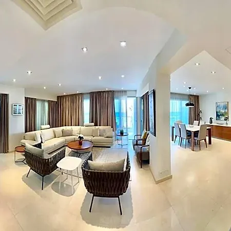 Hotel apartamentowy Aphrodite Plaza