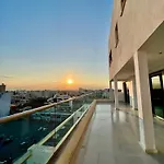 Aphrodite Plaza 4* לרנקה